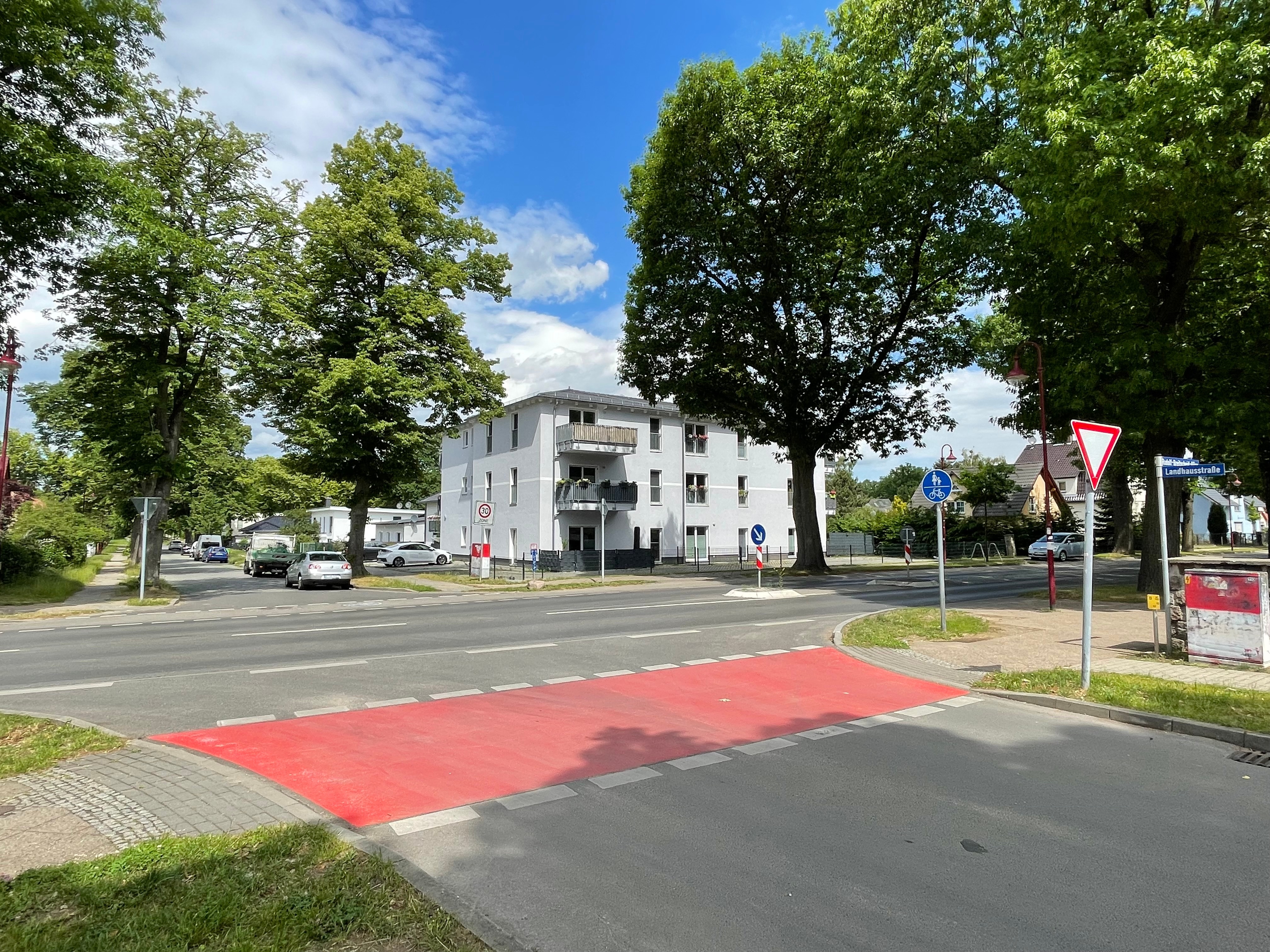 Radverkehr In Der Rudolf-Breitscheid-Allee Sicherer | Gemeinde ...